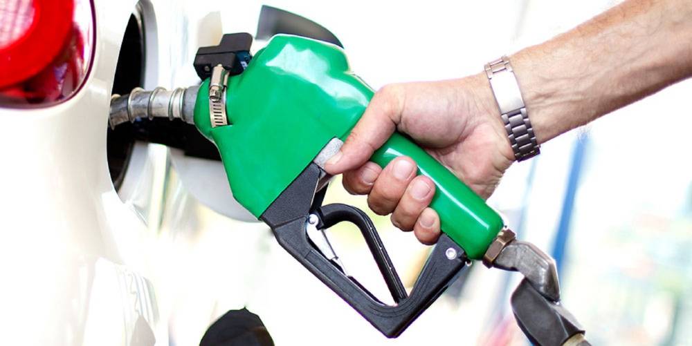 नेपालमा इन्धन व्यापार : ५८ रुपैयाँमा किनेको पेट्रोल एक सय १६ मा बेच्दा कसरी घाटा  हुन्छ ?