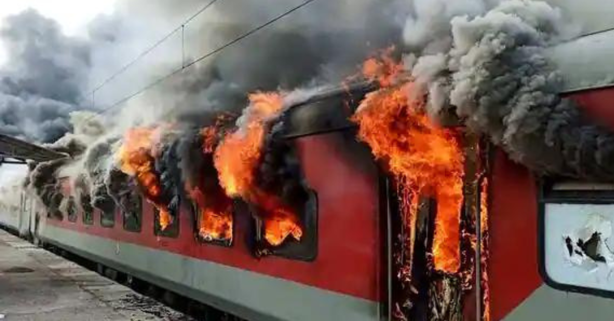 भारतमा सेना भर्ना योजनाविरुद्ध प्रदर्शन: प्रदर्शनकारीले रेल जलाए, सरकारले इन्टरनेटमा प्रतिबन्ध लगायो